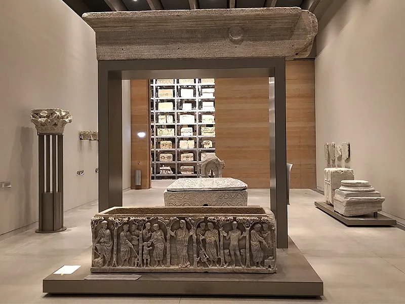 cicli-speciali-verniciatura-musei-milano