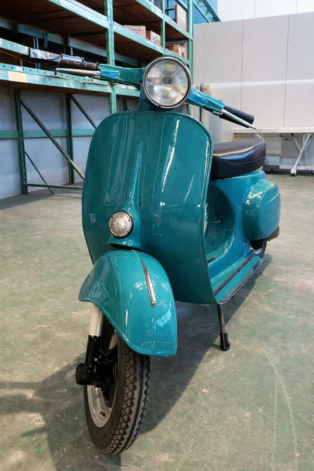 scooter-con-carrozzeria-verniciata-turchese